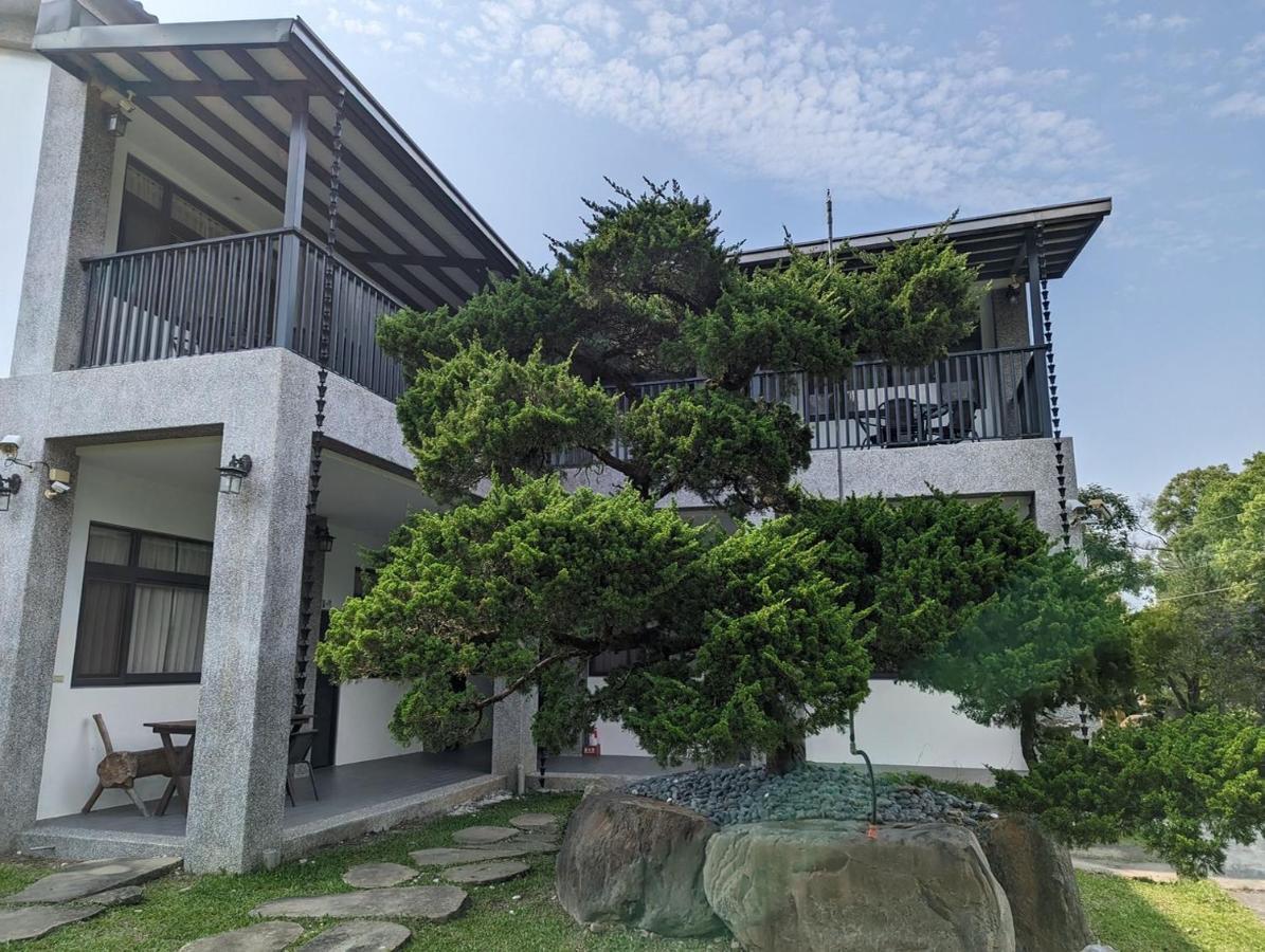 Flying Villa Nantou Ngoại thất bức ảnh