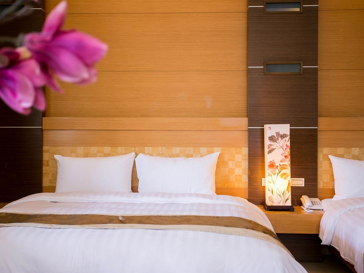 Flying Villa Nantou Ngoại thất bức ảnh