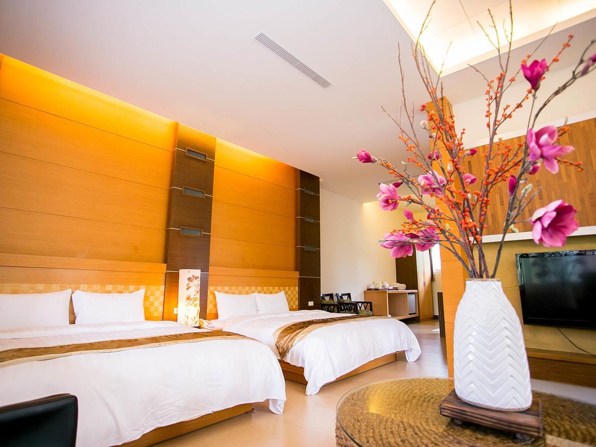 Flying Villa Nantou Ngoại thất bức ảnh