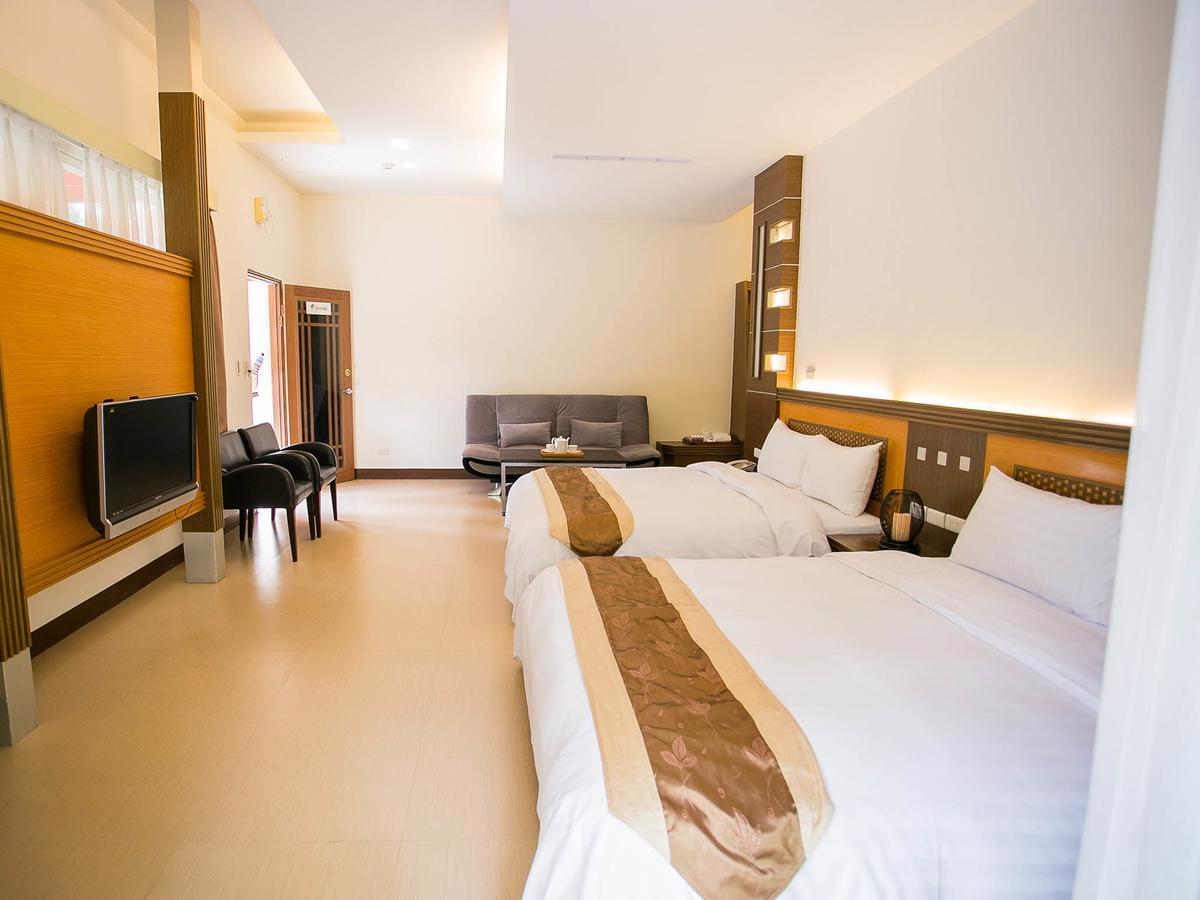 Flying Villa Nantou Ngoại thất bức ảnh