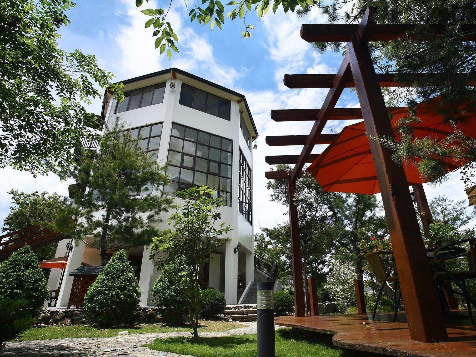 Flying Villa Nantou Ngoại thất bức ảnh